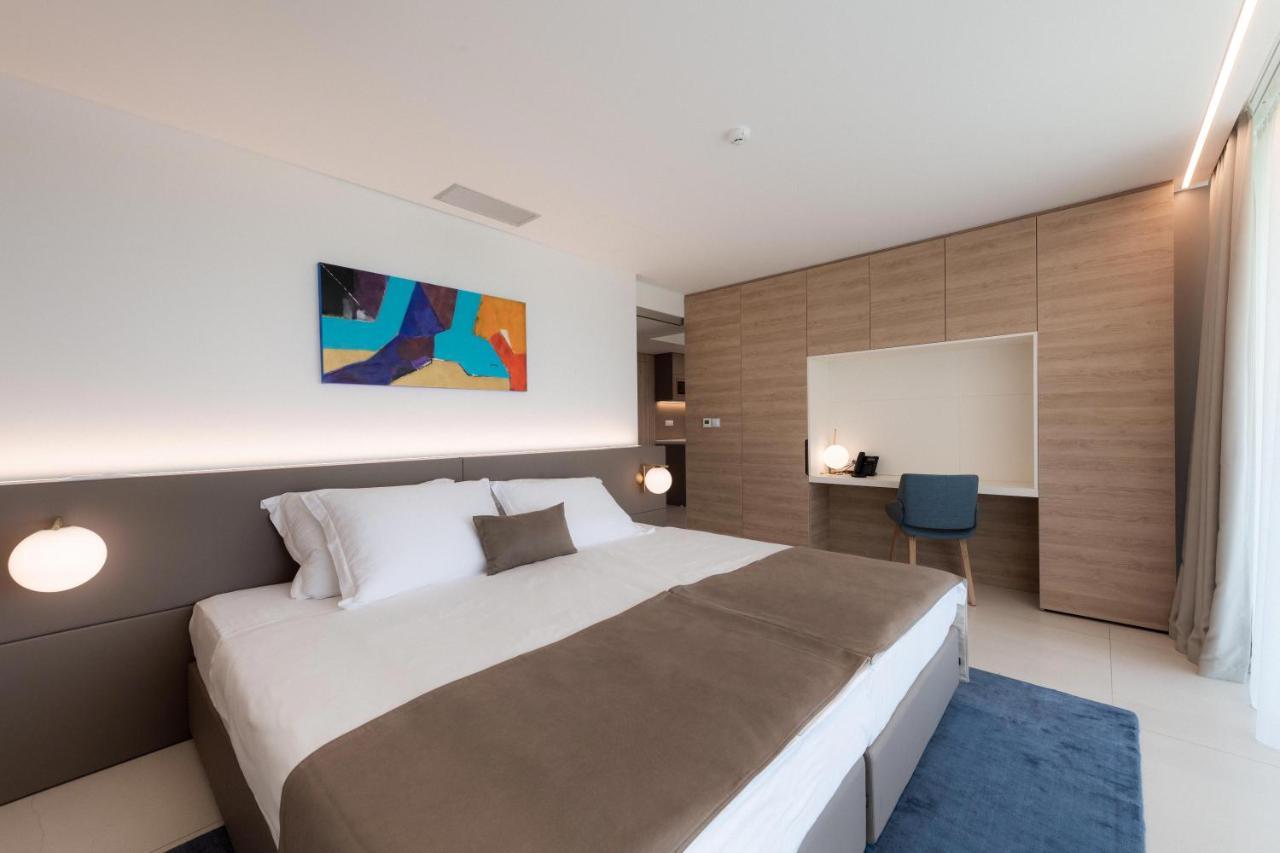 Aparthotel Joel Novalja Ngoại thất bức ảnh