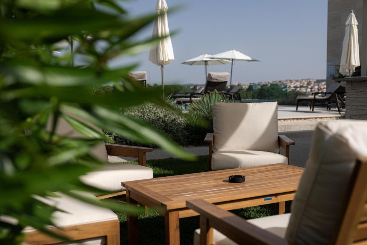 Aparthotel Joel Novalja Ngoại thất bức ảnh