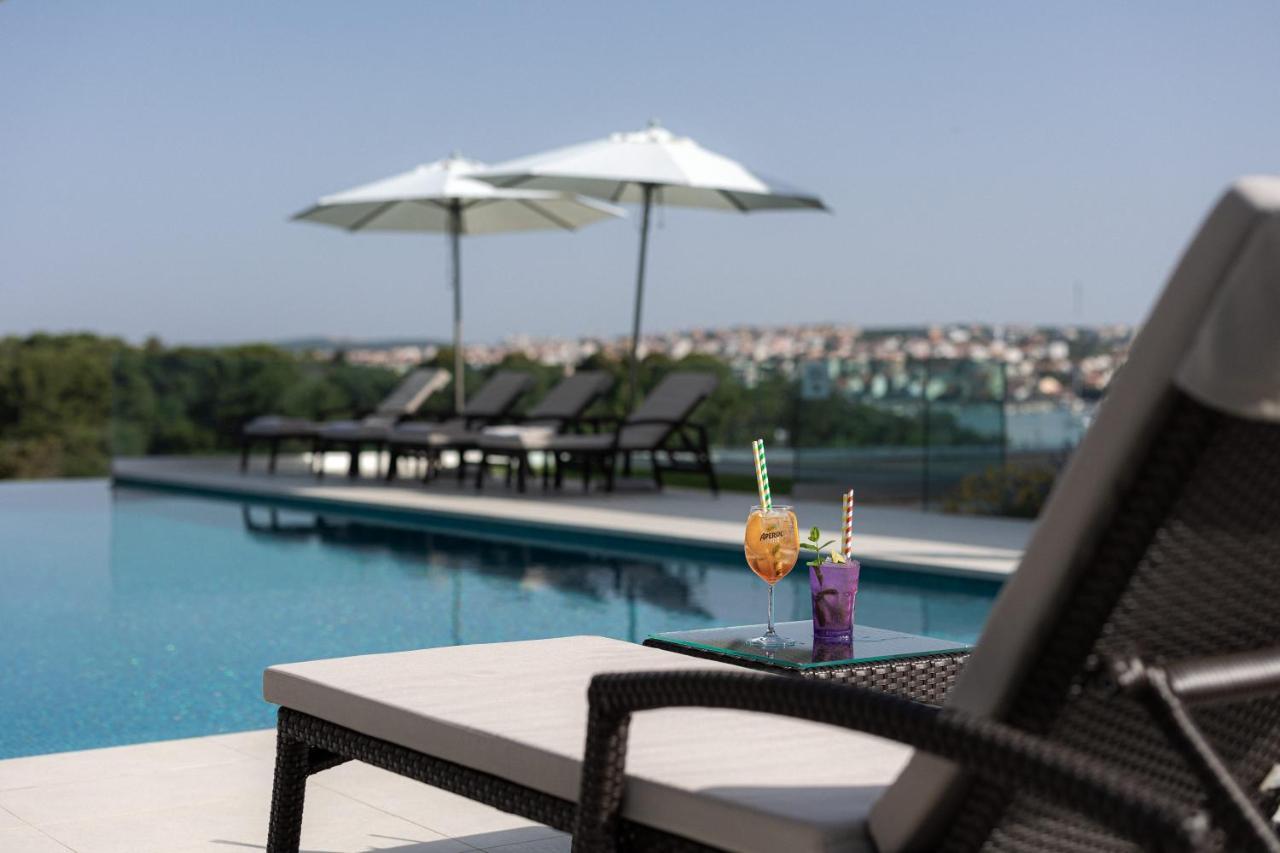 Aparthotel Joel Novalja Ngoại thất bức ảnh