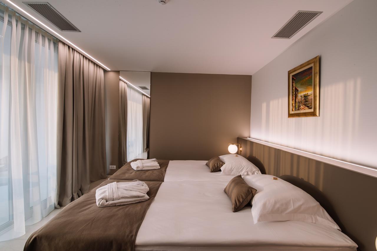 Aparthotel Joel Novalja Ngoại thất bức ảnh